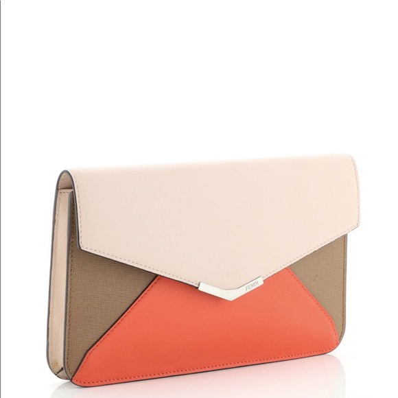 FENDI clutch - Picture 3 of 14